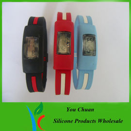 Silkscreen मुद्रित और लोगो के साथ पैनटोन रंग सिलिकॉन wristband घड़ियाँ मुद्रित