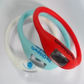स्वस्थ सिलिकॉन Wristband घड़ी आयनों क्वार्ट्ज कलाई घड़ी Body`s इलेक्ट्रिक शेष राशि के लिए