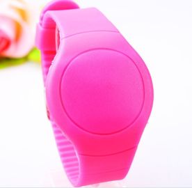 डिजिटल टच स्क्रीन सिलिकॉन Wristband घड़ी, एलईडी उपहार के लिए देखता है
