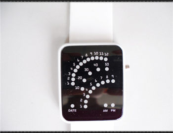 खेल शीतल अनुकूलित सिलिकॉन Wristband घड़ी