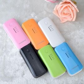 व्यावसायिक सफर 4400mAh यूएसबी पोर्टेबल पावर बैंक सेल फोन, आईपैड के लिए