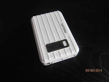 व्यावसायिक ट्रंक आकार पावर बैंक बैटरी, 8800mAh डबल यूएसबी पावर बैंक