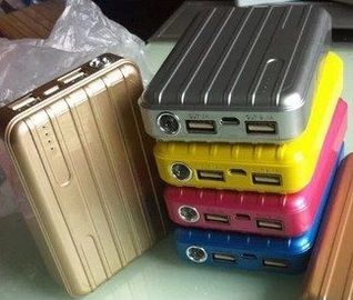 व्यावसायिक ट्रंक आकार पावर बैंक बैटरी, 8800mAh डबल यूएसबी पावर बैंक