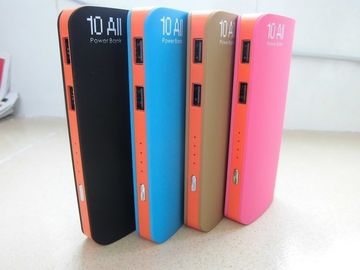 8800mAh तेजी से चार्ज वॉलेट ली आयन पावर बैंक एलईडी मशाल के साथ 5V