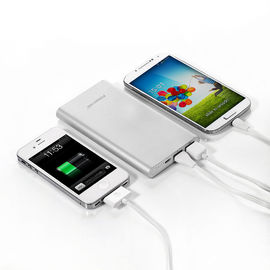 यूनिवर्सल 10000mAh पोर्टेबल सेलफोन पावर बैंक लिथियम पॉलिमर सेल तेजी से चार्ज