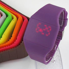 डिजिटल एलईडी टच खेल सिलिकॉन Wristband घड़ी बच्चों के लिए निविड़ अंधकार